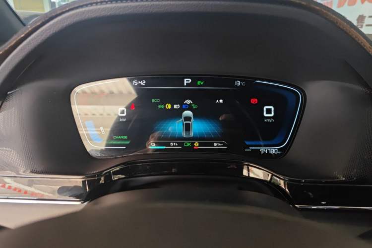 Used BYD Tang New Energy 2021 DM-i 112KM Prestige Model
