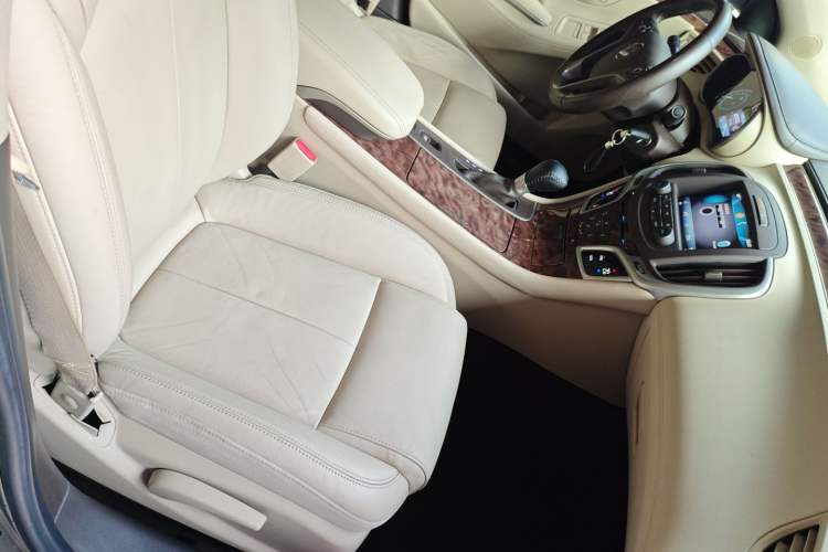 Used Buick LaCrosse 2013 2.4L SIDI Leading Comfort Version