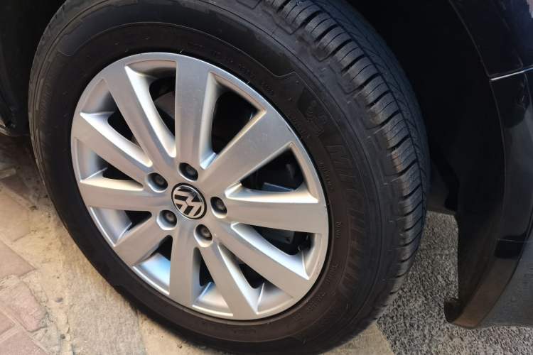 Used Volkswagen Multivan 2012 2.0 TSI Two-Wheel-Drive Luxury Edition
