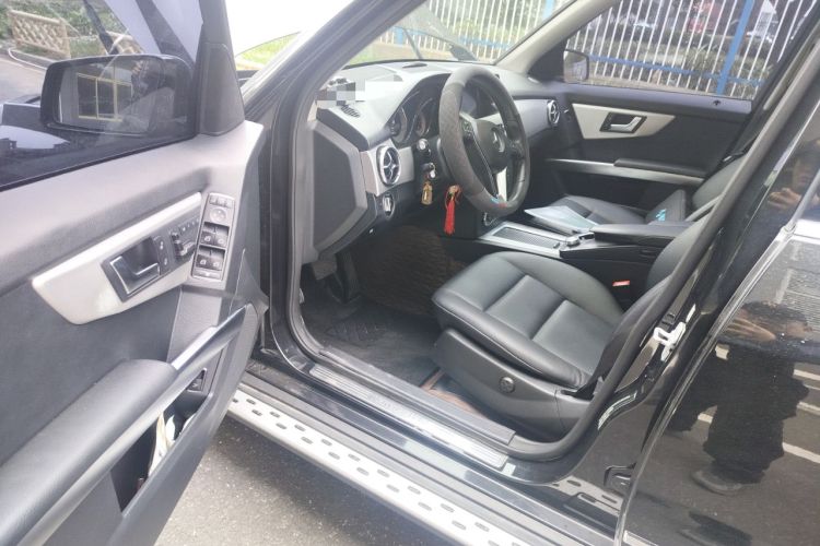 Used Mercedes-Benz GLK-Class 2013 Facelift GLK 300 4MATIC Fashion Edition