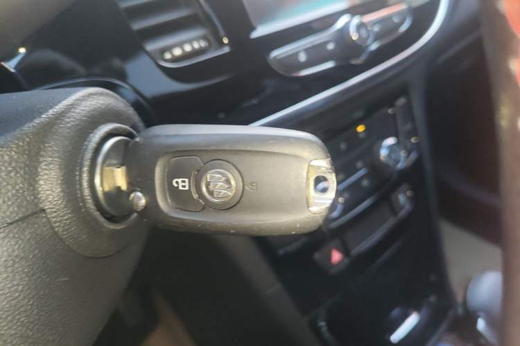 Used Buick Encore 2018 18T Automatic Two-Wheel Drive Urban Leading Model