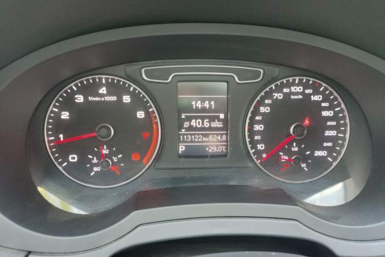 Used Audi Q3 2015 35 TFSI Millionth Anniversary Comfort Model
