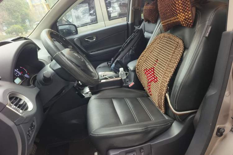 Used Renault Koleos 2014 2.5L 4x4 Comfort Edition
