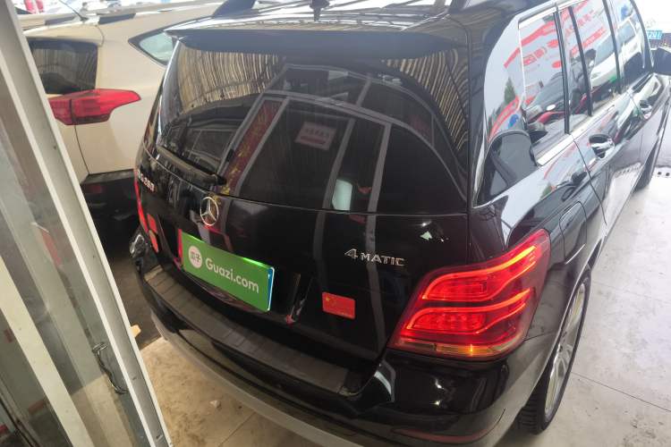 Used Mercedes-Benz GLK-Class 2014 GLK 260 4MATIC Dynamic Model
