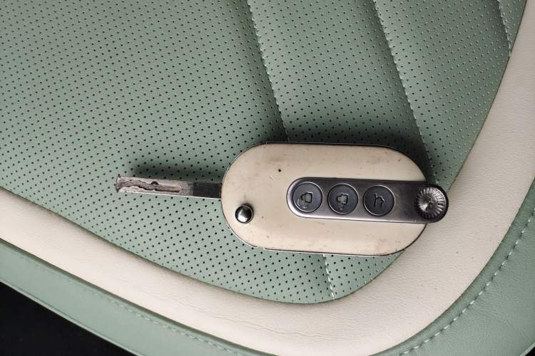 Used Wuling Hongguang MINIEV 2022 Macaron Premium Model – Lithium Iron Phosphate