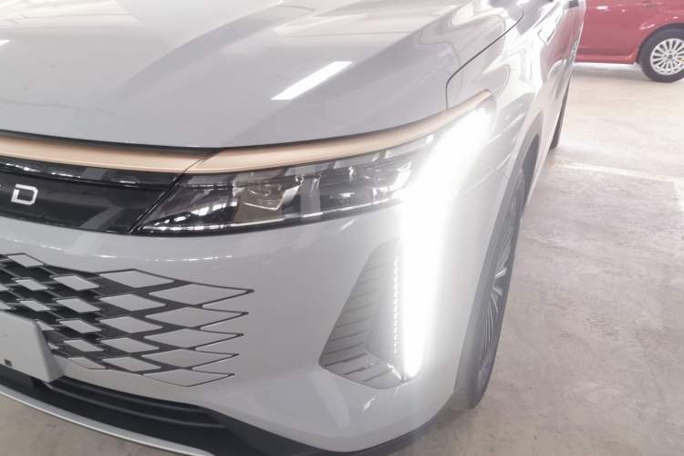 Used EXEED Stellar 2023 400T Two-Wheel Drive Comfort Flyfish Edition