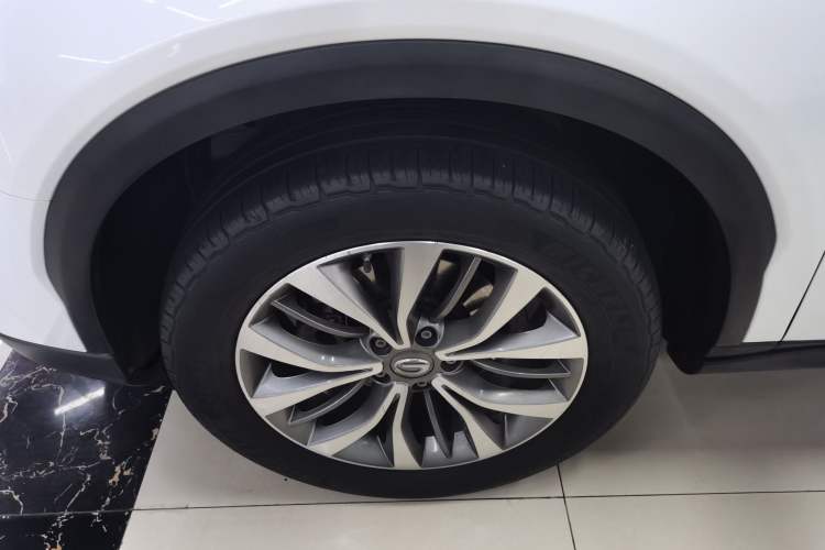 Used GAC Trumpchi GS8 2017 320T Two-Wheel Drive Luxury Smart Connectivity Version (7 Seats)