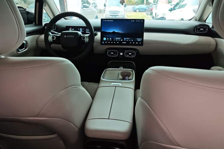 Used AION UT 2025 420 Prestige Edition