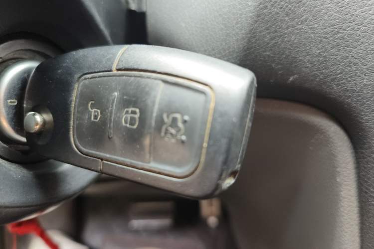 Used Ford Focus 2013 Hatchback Classic 1.8L Automatic Base Model
