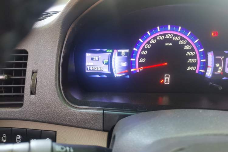 Used BYD M6 2015 2.4L Automatic Prestige Edition