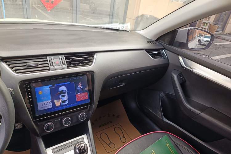 Used Skoda Octavia 2016 1.6L Manual Trend Edition