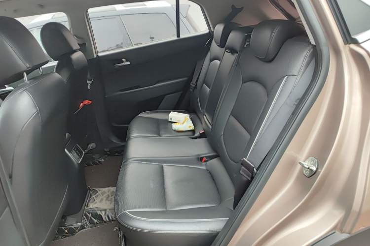 Used Hyundai ix25 2015 2.0L Automatic Two-Wheel Drive Intelligent GLS
