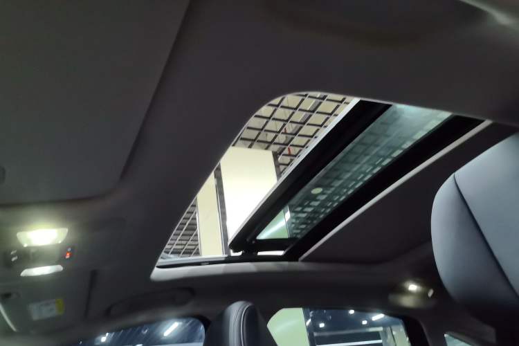 Used Chery Arrizo 8 2023 High-Performance Edition 2.0T DCT Powerfully Equipped
