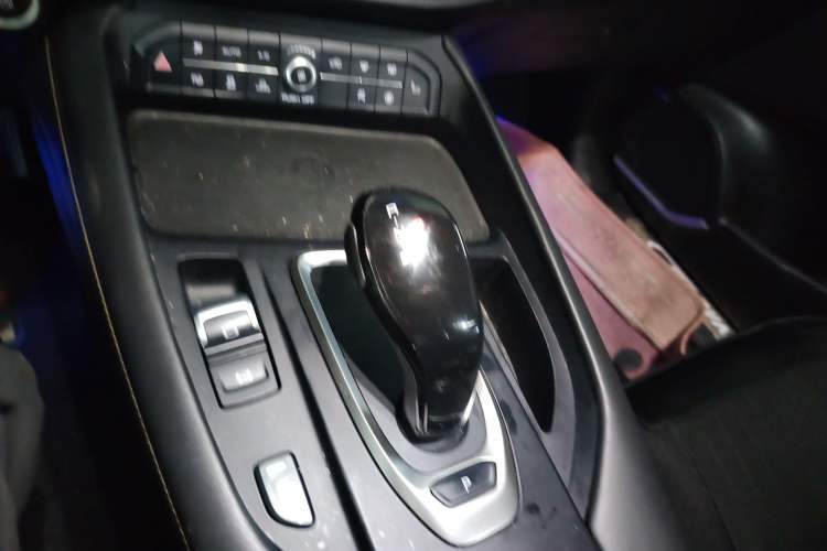 Used Haval F7x 2019 1.5T Two-Wheel Drive Intelligent Technology Edition Gear Lever