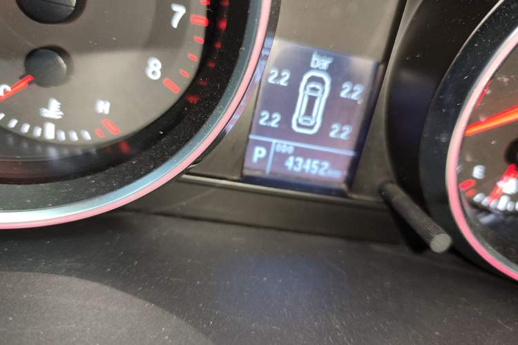 Used Haval H6 2016 Upgraded Model 1.5T Automatic Two-Wheel Drive Elite Version