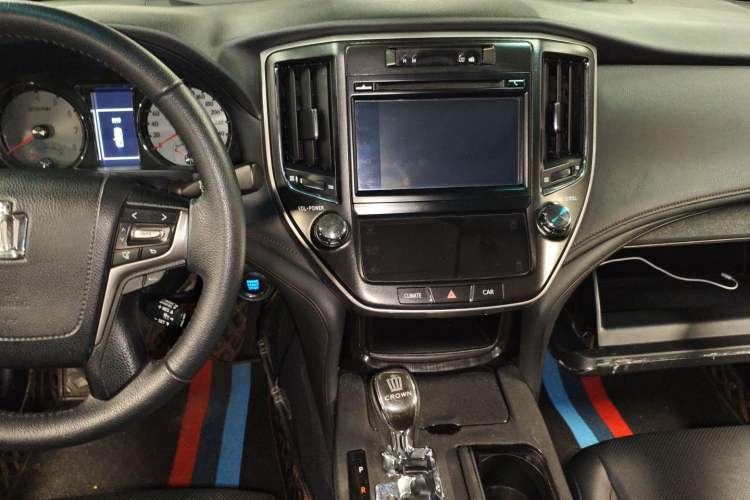 Used Toyota Crown 2015 2.0T Fashion Edition