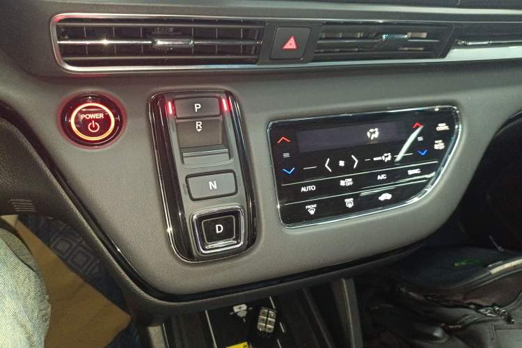 Used Honda Elysion 2022 2.0L eHEV Prestige Edition
