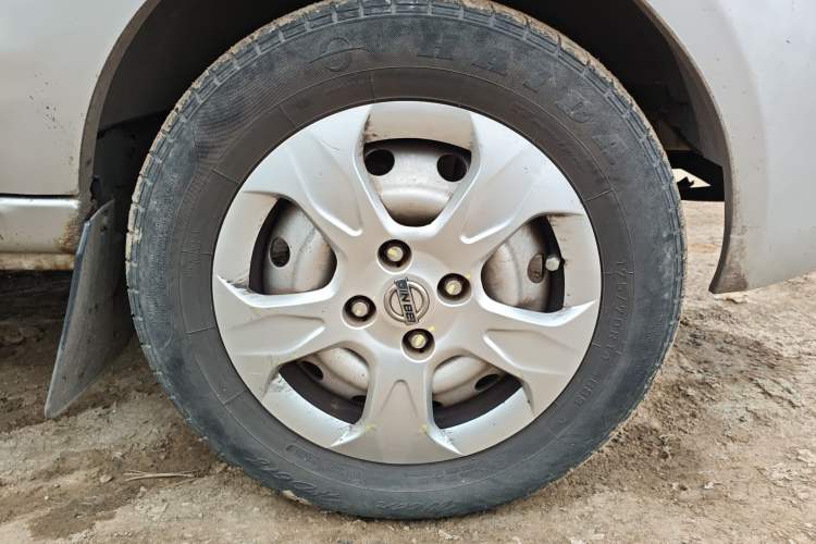 Used Jinbei Hiace X30 2019 1.5L Standard Version China VI SWC15M Right Front Wheel Hub