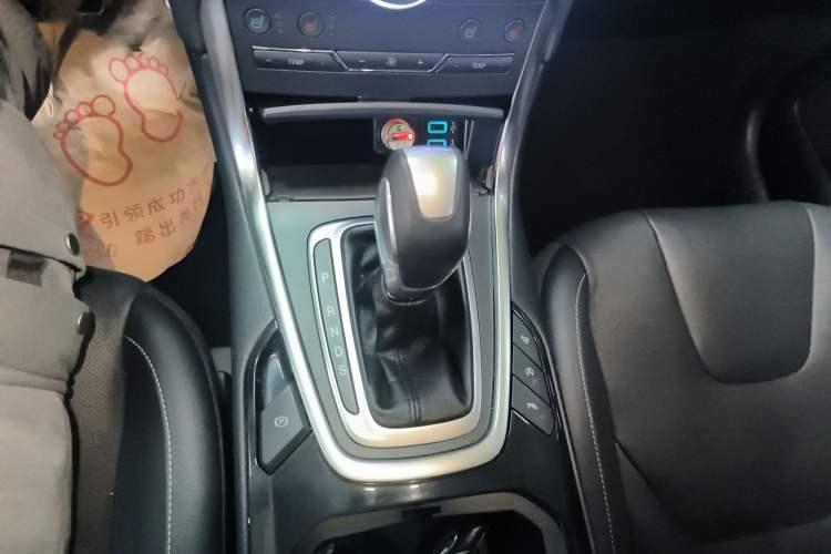 Used Ford Edge 2016 EcoBoost 245 Four-Wheel Drive Titanium 7-Seater