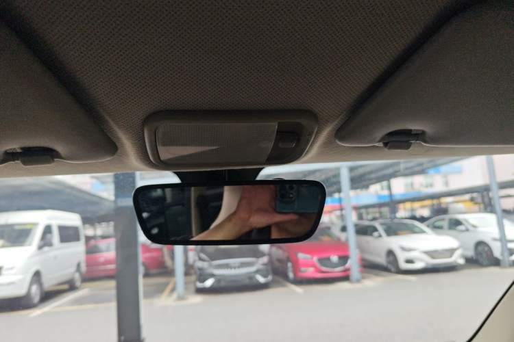 Used Wuling Hongguang MINIEV 2024 3rd Generation 215km Advanced Version Headliner