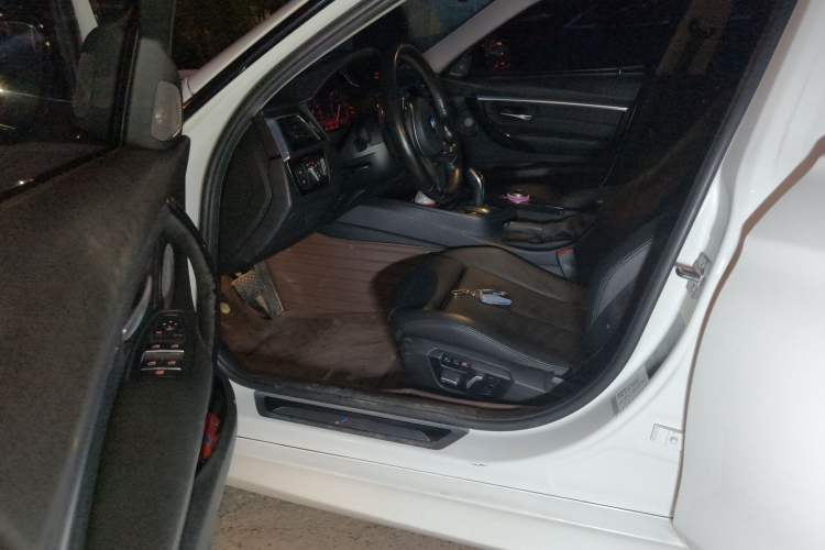 Used BMW 3 Series 2018 330Li M Sport Shadow Edition