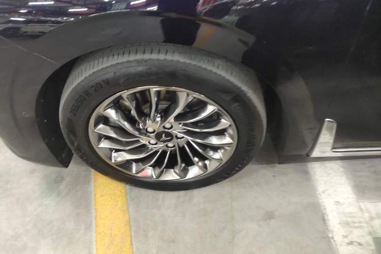 Used VOYAH Dream 2022 Low-Carbon Edition Dream+ Smart Enjoyment Package Exterior 4