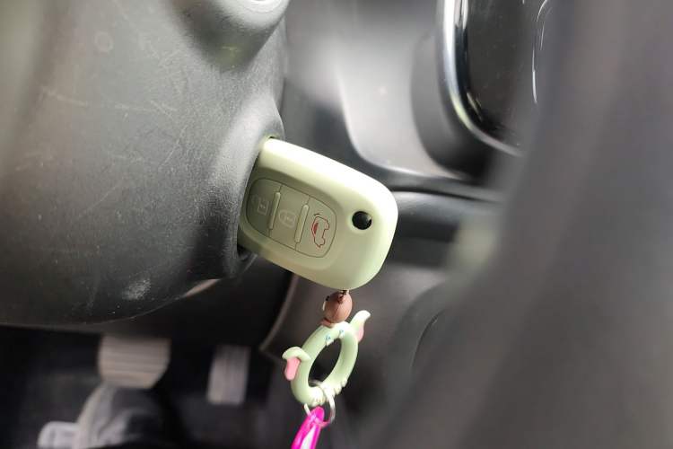 Used smart fortwo 2015 1.0L 52 kW hardtop Dynamic version Vehicle Key