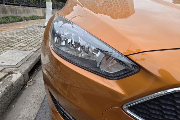 Used Ford Focus 2017 Hatchback EcoBoost 180 Automatic Sport Model