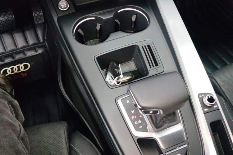 Used Audi A4L 2020 40 TFSI Fashion Dynamic Model