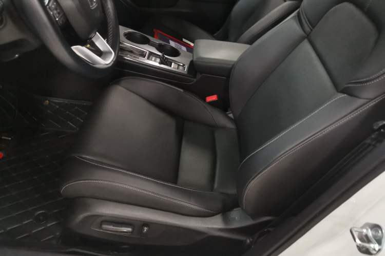 Used Honda Civic 2022 240TURBO CVT Dynamic Control Version
