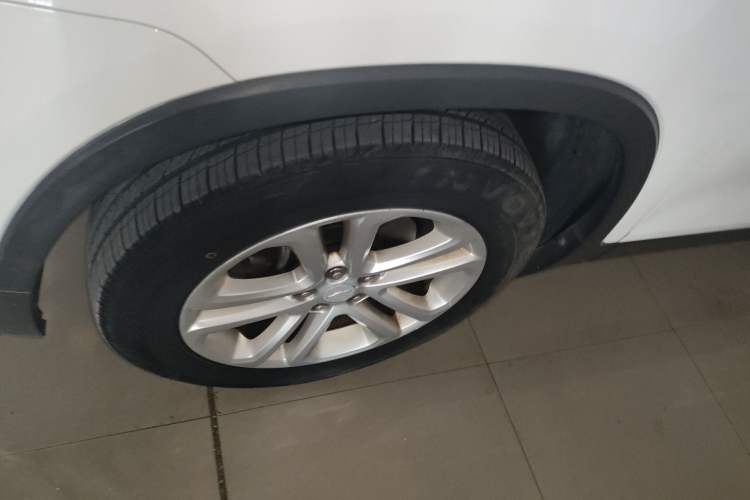 Used Chevrolet Trax 2016 1.4T Automatic Two-Wheel Drive Comfort Version with Sunroof