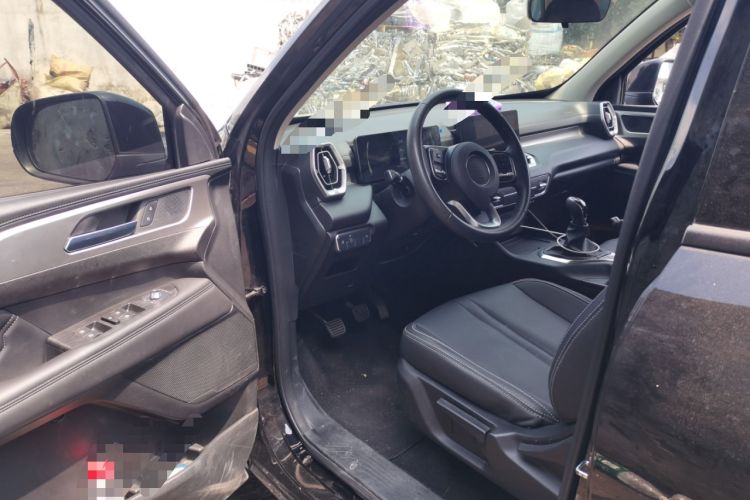 Used Great Wall King Kong Poer 2022 2.0T Manual Diesel Two-Wheel Drive Elite Version with Long Bed GW4D20M Driver Seat