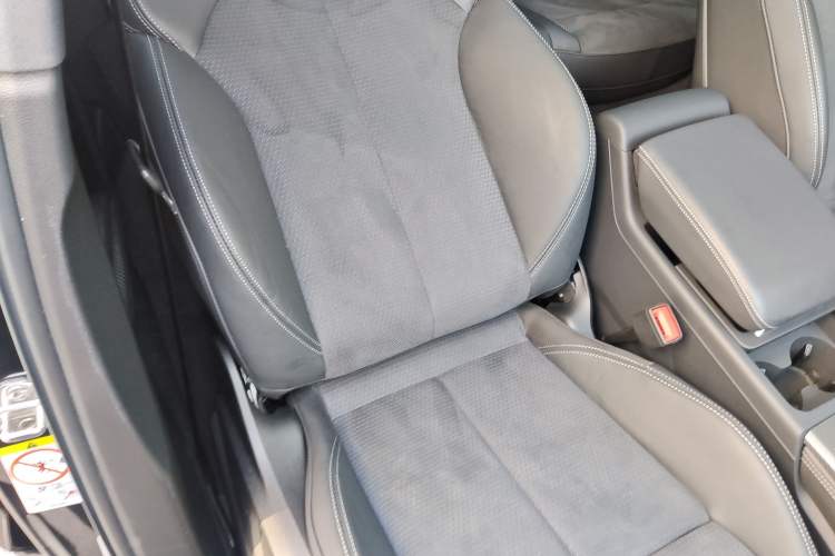 Used Audi Q5L Sportback 2021 40 TFSI Luxury Edition Right Front Seat