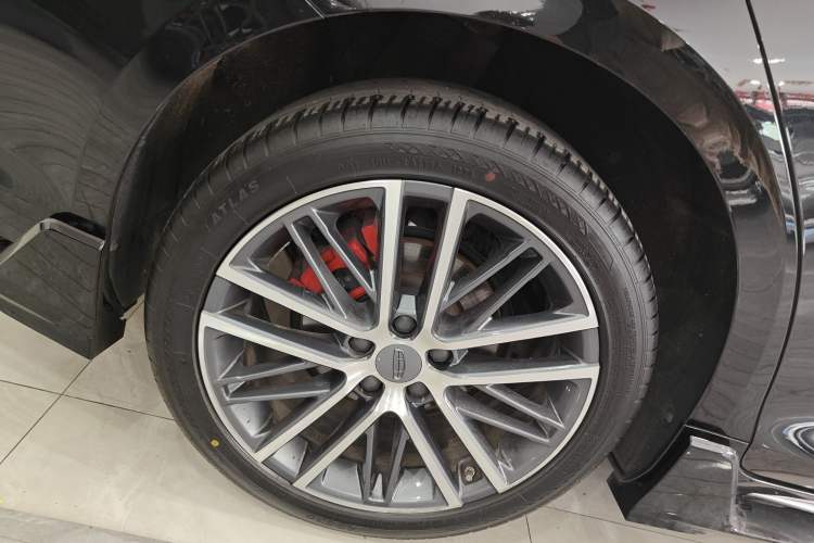 Used Geely Auto Preface 2023 1.5TD Kunlun Edition Right Rear Wheel Hub