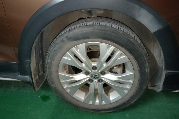 Used Volkswagen C-TREK 2017 1.6L Automatic Comfort Model
