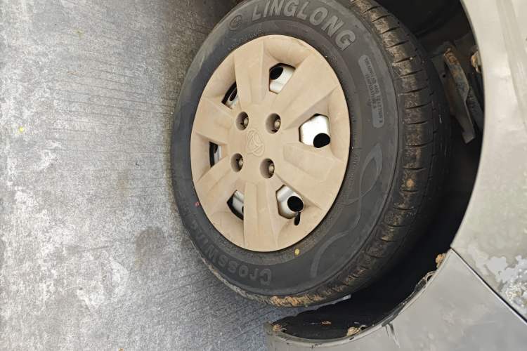 Used CHANGAN KAICHENG Ounuo S 2014 1.3L Happiness Model Right Front Wheel Hub