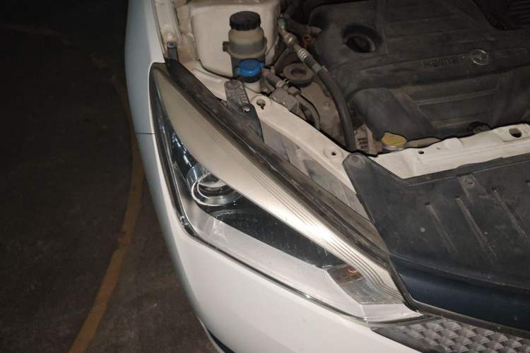 Used Haima M3 2016 1.5L Manual Comfort Model with Sunroof