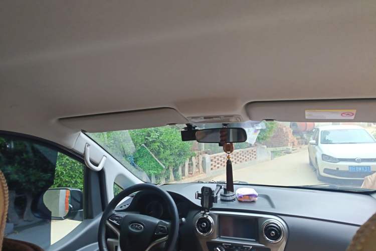 Used JAC Refine M3 2019 IKEA Edition 1.8L Luxury Smart Model Headliner