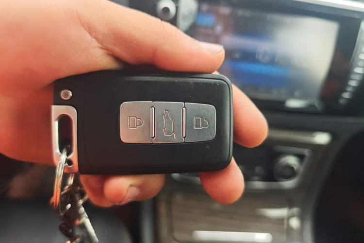 Used Zotye T600 2014 1.5T Manual Luxury Model Vehicle Key