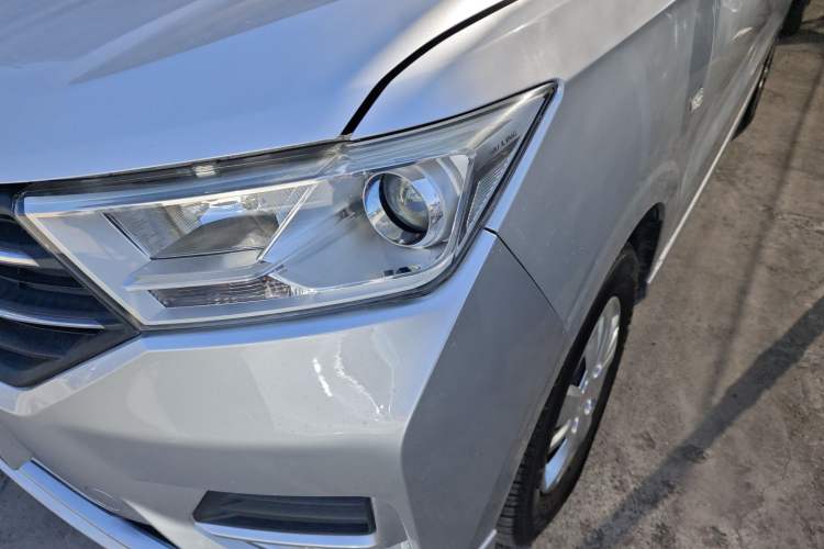 Used Wuling Hongguang 2021 1.5L Revised S Standard Version with Electric Power Steering LAR
