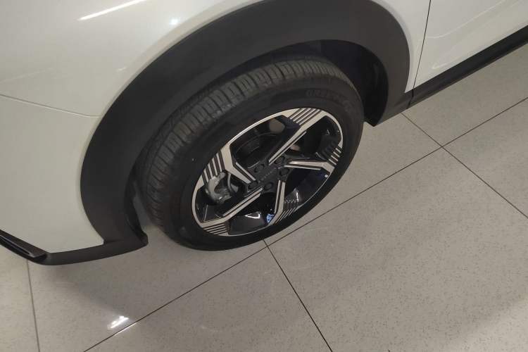 Used Lynk & Co 06 2023 Remix 1.5T JinPro
