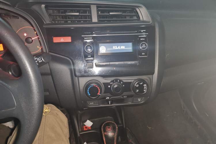 Used Honda Fit 2016 1.5L LX CVT Comfort Model
