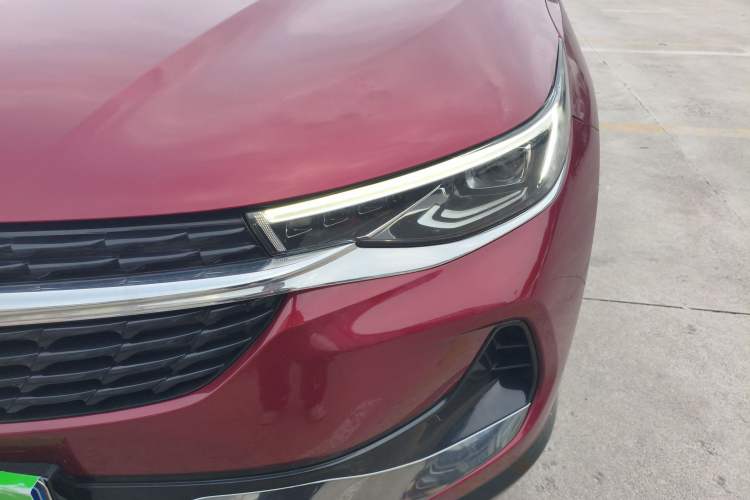 Used Buick Encore 2021 332T CVT Luxury Version Left Front Headlight