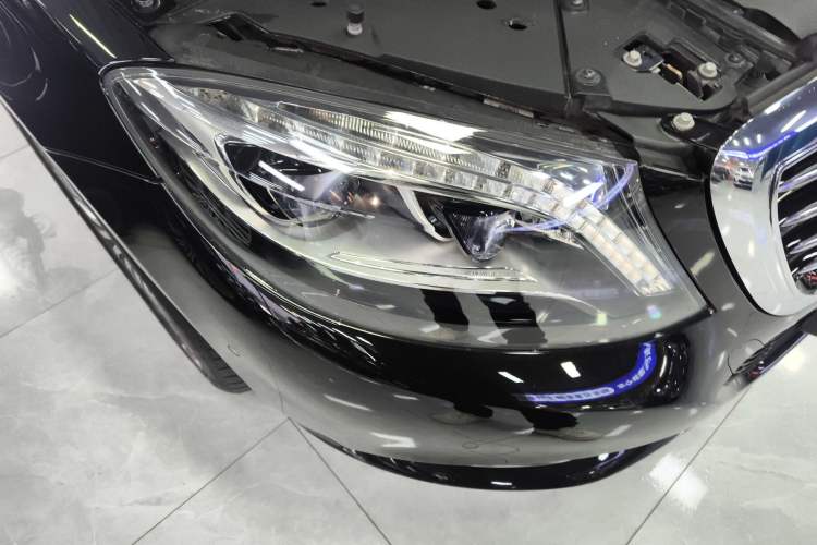 Used Mercedes-Benz S-Class 2014 S 500 L Right Front Headlight