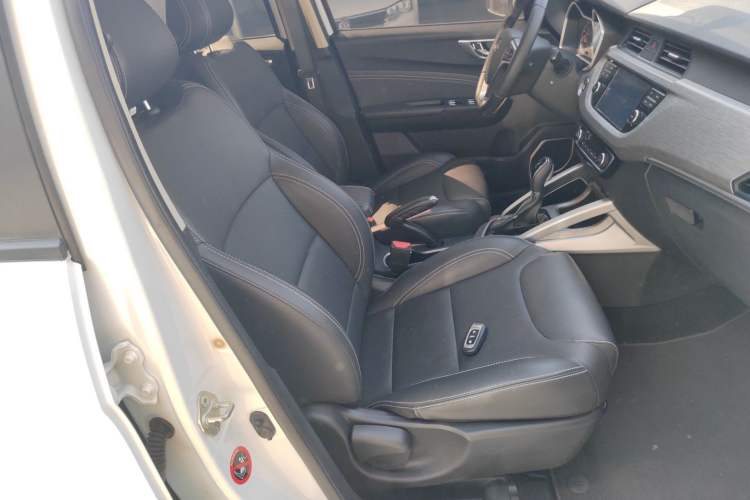 Used Geely Auto Vision X3 2017 1.5L Automatic Elite Model
