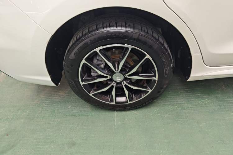 Used BYD Song MAX 2017 1.5T Automatic Smart Connect Elite 7-Seater