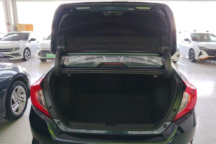 Used Honda Civic 2019 220TURBO CVT Dynamic Edition China VI
