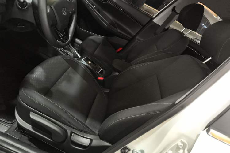 Used Hyundai Celesta 2020 1.6L Automatic GL Enjoyable Edition
