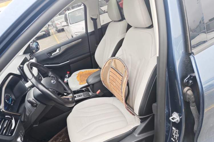 Used Ford Escape New Energy 2021 PHEV model Left Front Seat