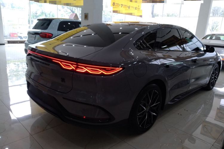 Used BYD Han 2025 DM-i 125KM Prestige Model
